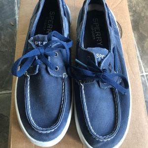 Sperry Topsider